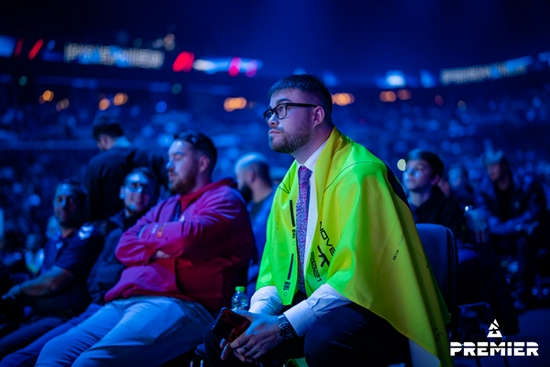 LOL冠军打野消失背后 AL经理黑料曝光引发热议